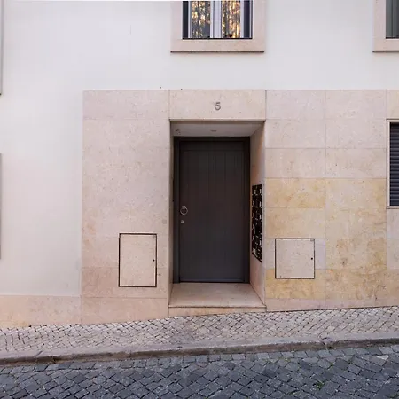 Apartment Joivy 2-br Flat With Garage Near Castelo De S Jorge