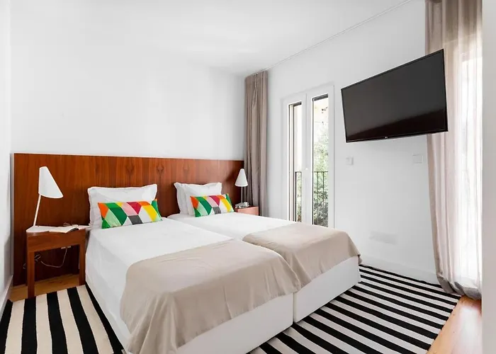 Διαμέρισμα Guestready - Flat W/ Garage Near S. Jorge Castle *