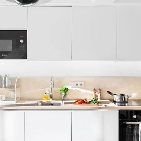 Guestready - Flat W/ Garage Near S. Jorge Castle Апартаменти