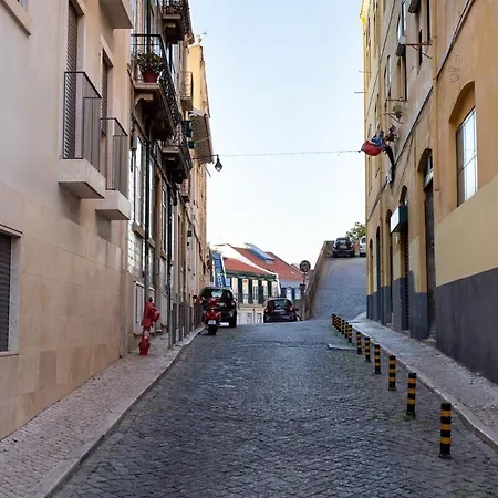 Apartmán Guestready - Flat W/ Garage Near S. Jorge Castle Lisboa